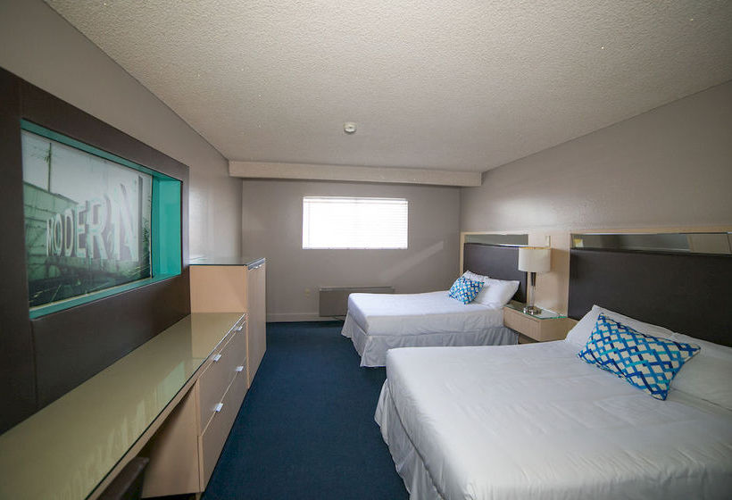 Las Vegas Hostel