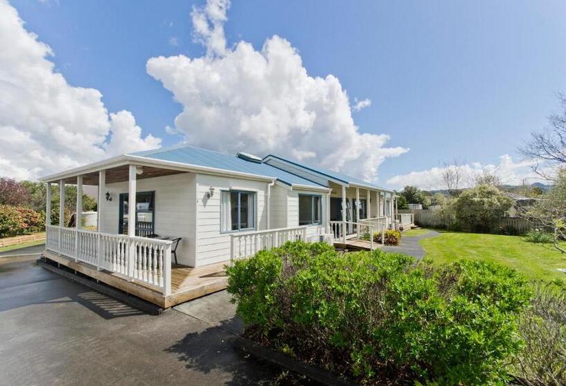 Matakana Motel