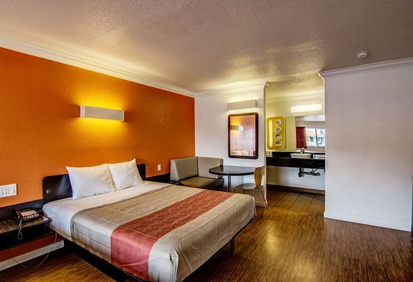 Motel 6 Manteca, Ca