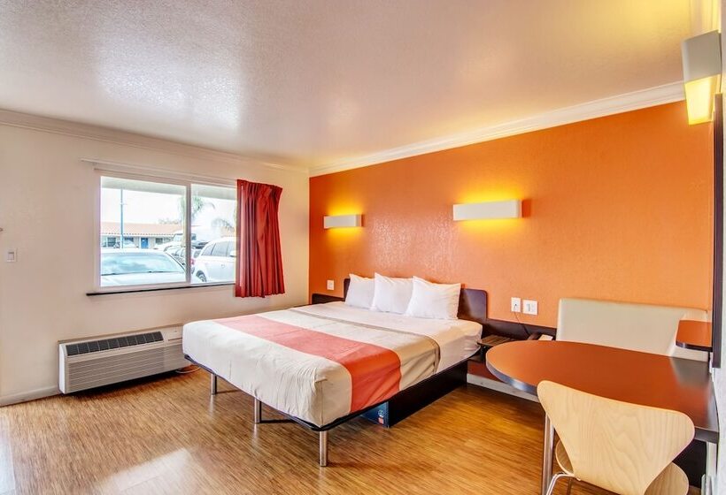 Motel 6 Manteca, Ca