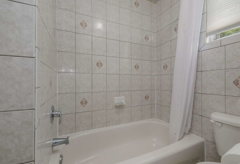 مُتل Knights Inn Burlington