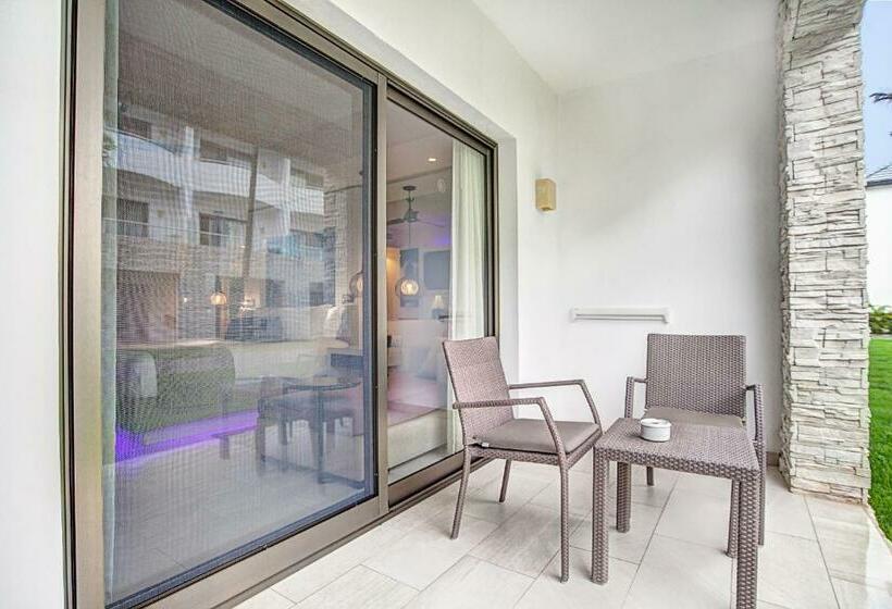 Fotos del hotel Royalton Chic Punta Cana Resort & Spa  Adults Only  All Inclusive:  10