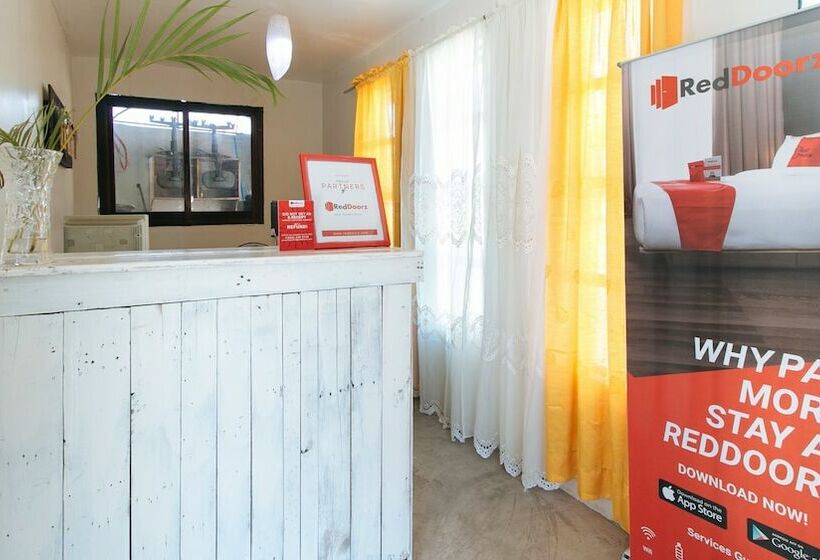 هتل Reddoorz @ Chipeco Avenue Calamba