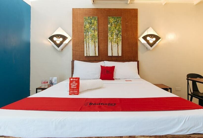 هتل Reddoorz @ Chipeco Avenue Calamba