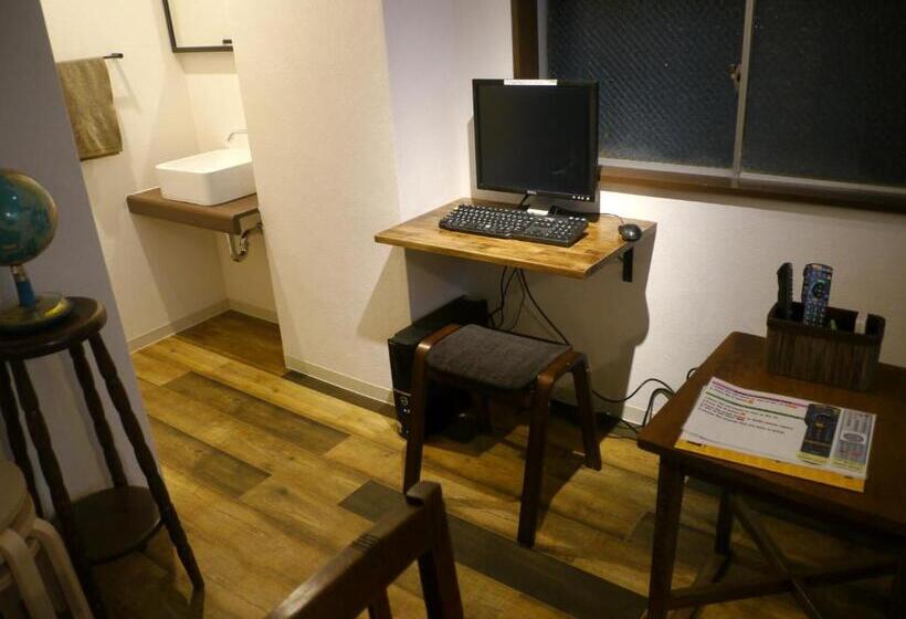 호스텔 Jhoppers Hiroshima Guesthouse