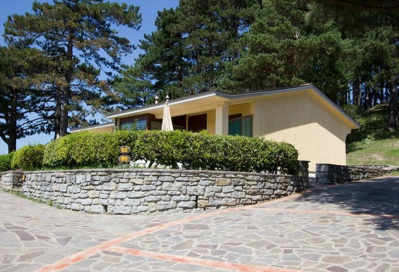 Отель Antico Borgo I Cancelli