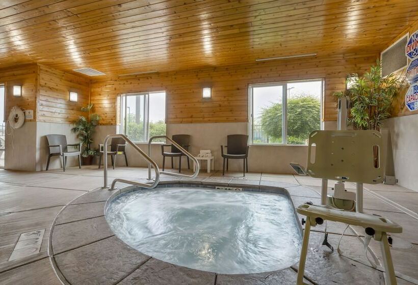 هتل Comfort Suites Redding  Shasta Lake