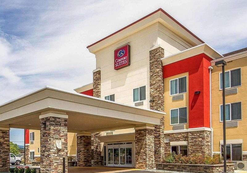 هتل Comfort Suites Redding  Shasta Lake