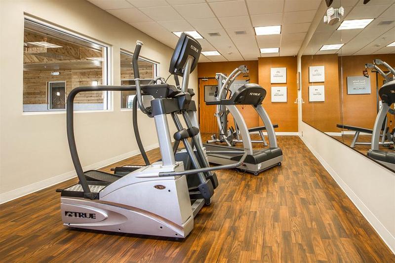 هتل Comfort Suites Redding  Shasta Lake