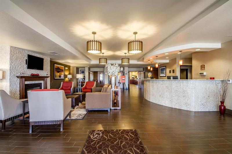 هتل Comfort Suites Redding  Shasta Lake