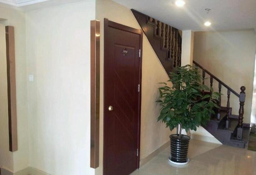 Hotel Greentree Inn Qingdao Railway Station East Square Pichaiyuan Express