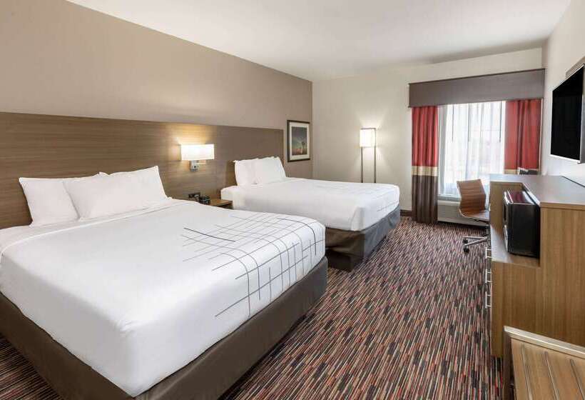 هتل La Quinta By Wyndham Wichita Falls   Msu Area
