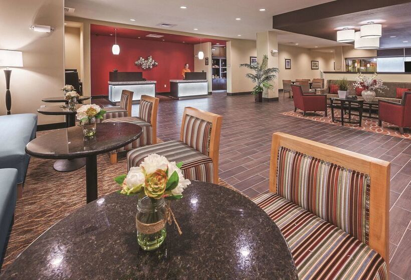 Hotel La Quinta Inn & Suites By Wyndham Wichita Falls  Msu Area