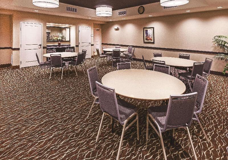 فندق La Quinta Inn & Suites By Wyndham Wichita Falls  Msu Area