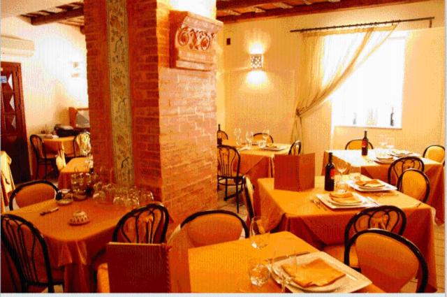 هتل Locanda Re Ruggero