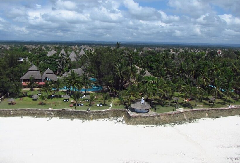 هتل Neptune Palm Beach Boutique Resort & Spa   All Inclusive