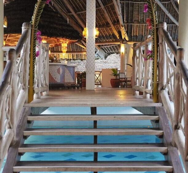 هتل Neptune Palm Beach Boutique Resort & Spa   All Inclusive