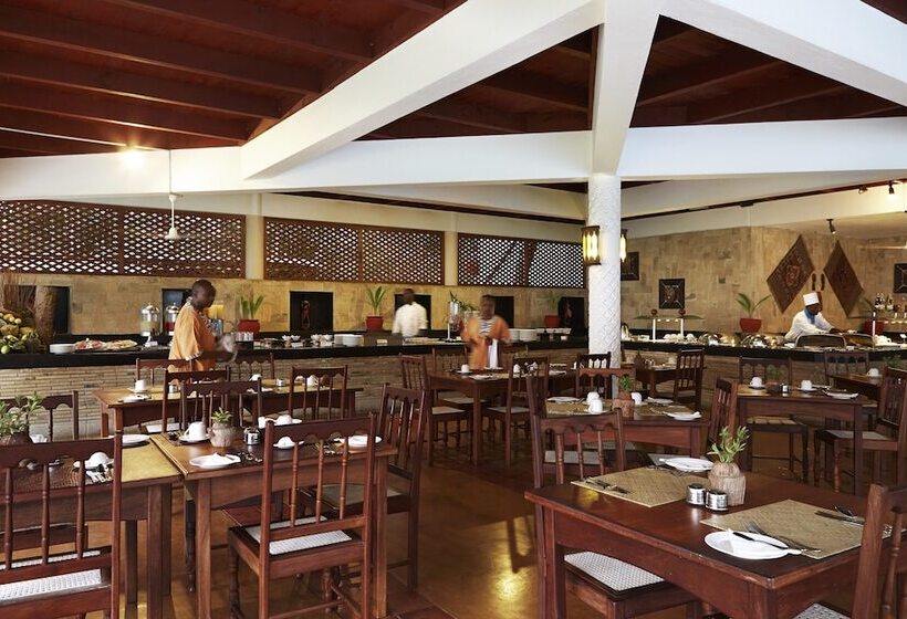 هتل Neptune Palm Beach Boutique Resort & Spa   All Inclusive