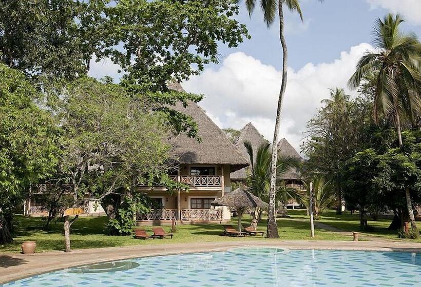 هتل Neptune Palm Beach Boutique Resort & Spa   All Inclusive