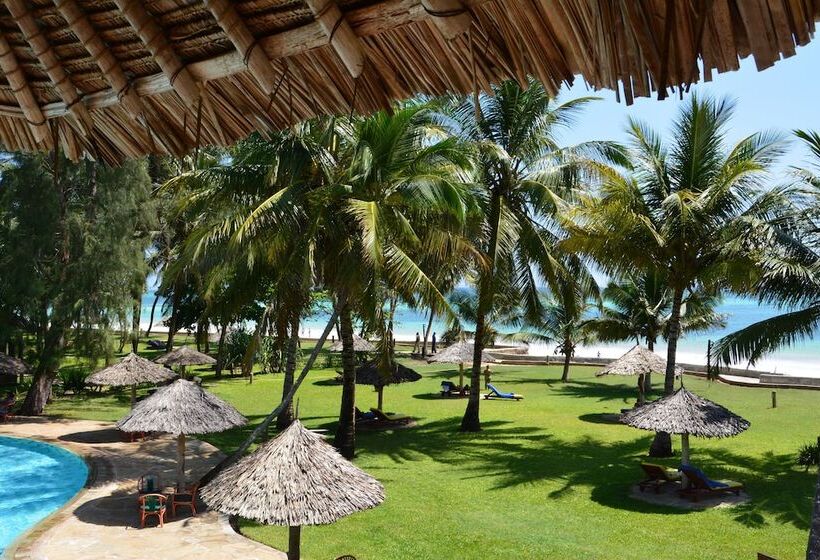 هتل Neptune Palm Beach Boutique Resort & Spa   All Inclusive