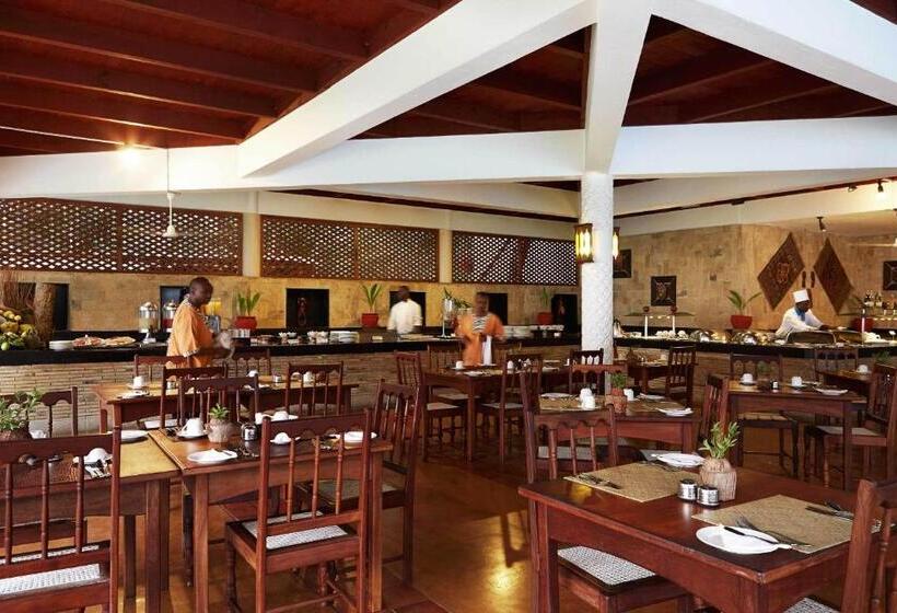 هتل Neptune Palm Beach Boutique Resort & Spa   All Inclusive