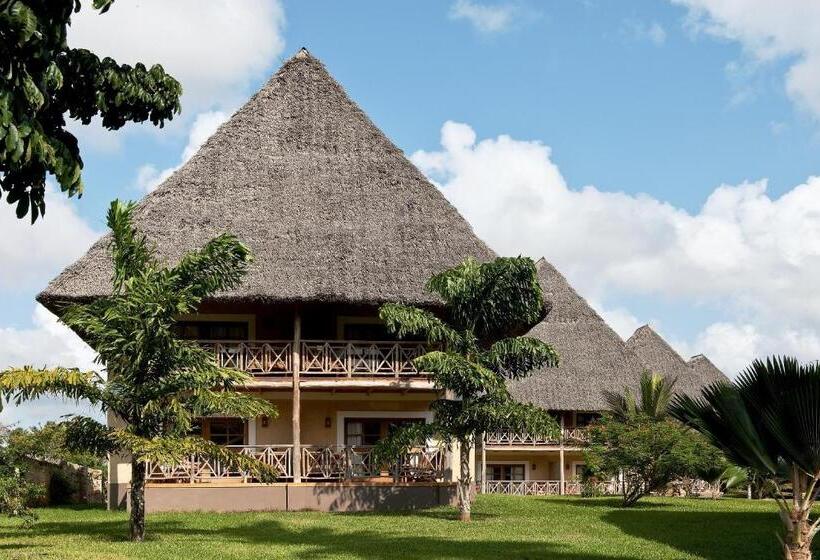 هتل Neptune Palm Beach Boutique Resort & Spa   All Inclusive