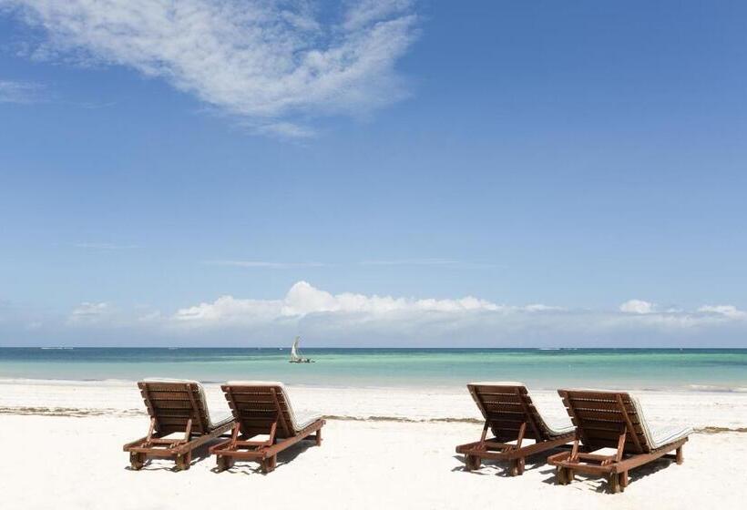 هتل Neptune Palm Beach Boutique Resort & Spa   All Inclusive