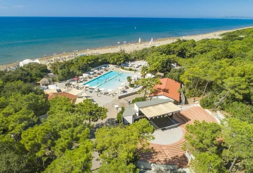 هتل Paradù Ecovillage &  Resort