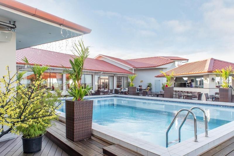 هتل Ramada By Wyndham Princess Paramaribo