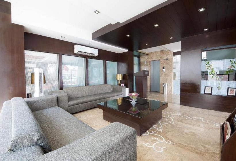 Fotos del hotel Raya Inn:  9