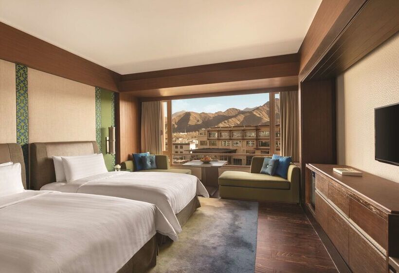 ホテル Shangrila Lhasa