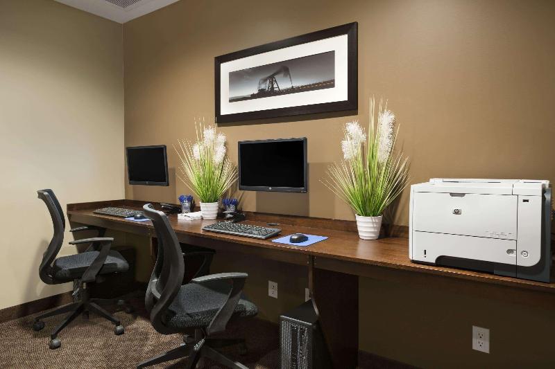 Microtel Inn & Suites By Wyndham Lloydminster