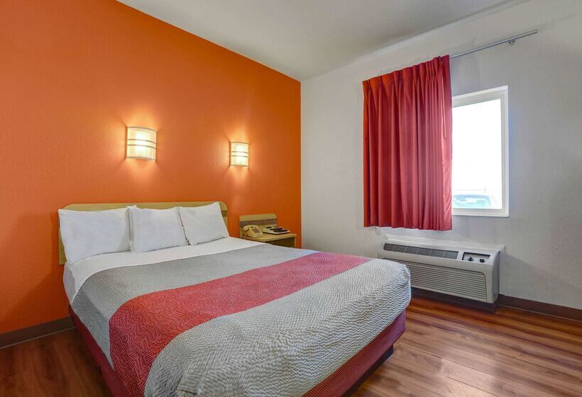 Motel 6 Lemoore, Ca
