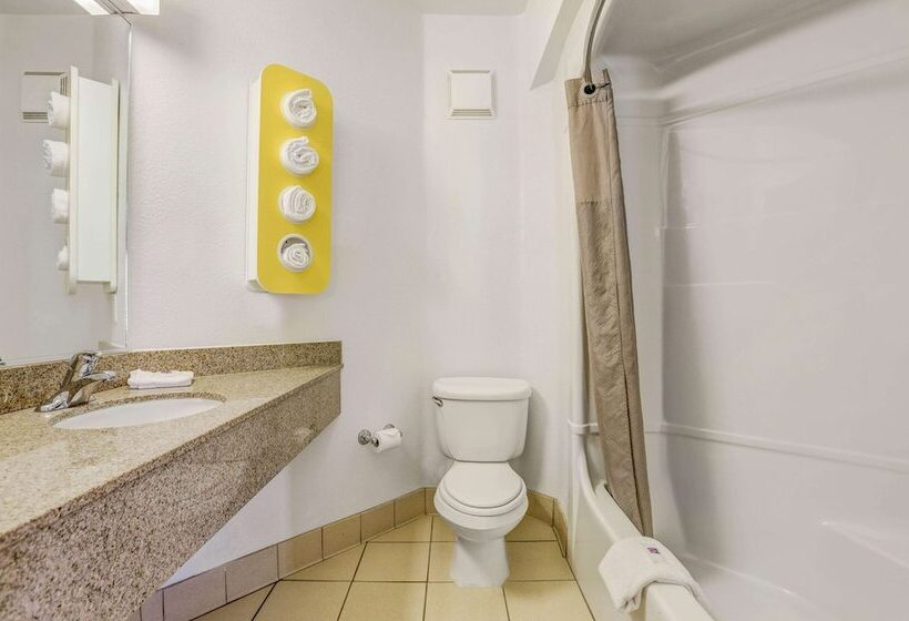 Motel 6 Lemoore, Ca