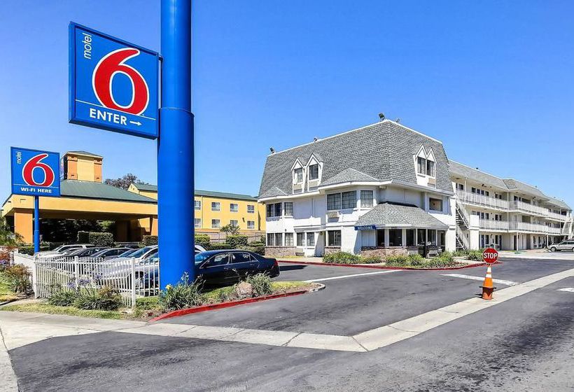 Motel 6 Oakland, Ca   Airport