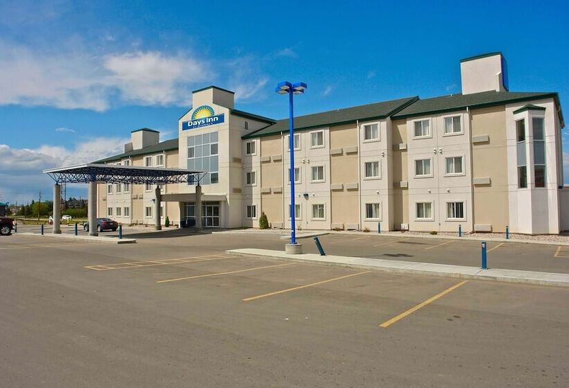 汽车旅馆  Days Inn By Wyndham Stony Plain