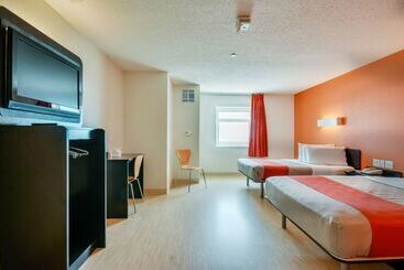 Motel 6biloxi, Ms Beach