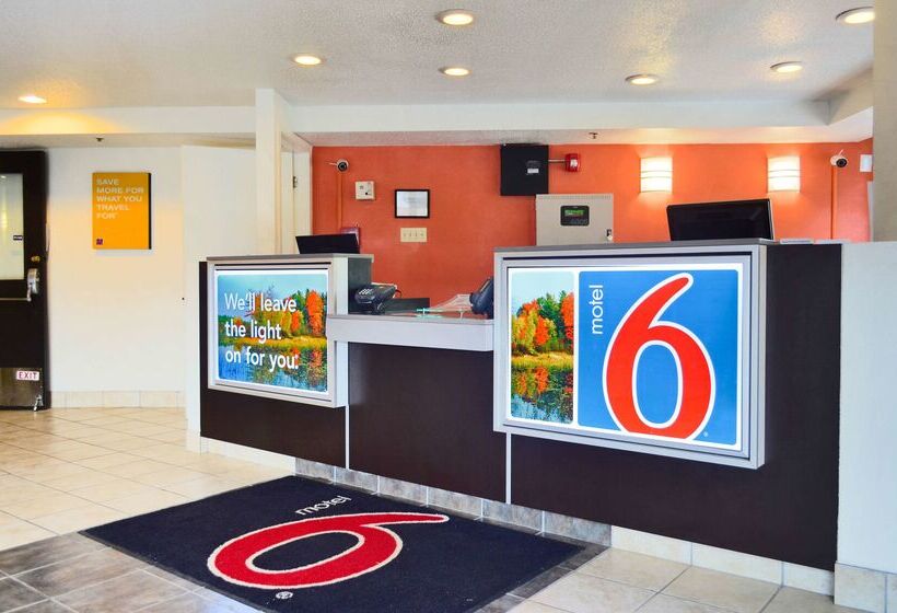 Motel 6east Syracuse, Ny