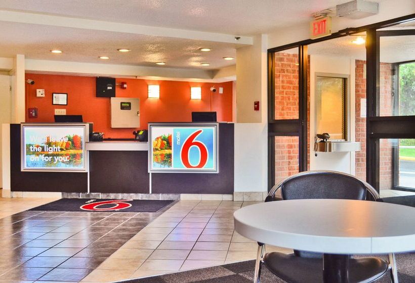Motel 6 East Syracuse, Ny   Airport