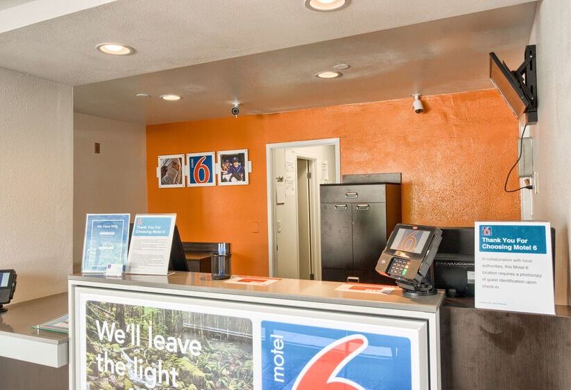 Motel 6everett, Wa  North