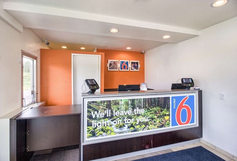 Motel 6 Everett, Wa  South