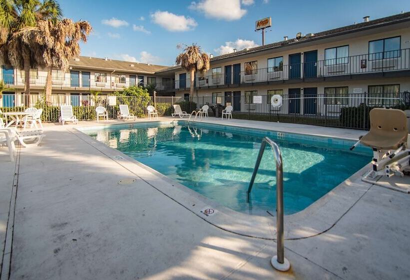 Motel 6 Ft. Pierce, Fl