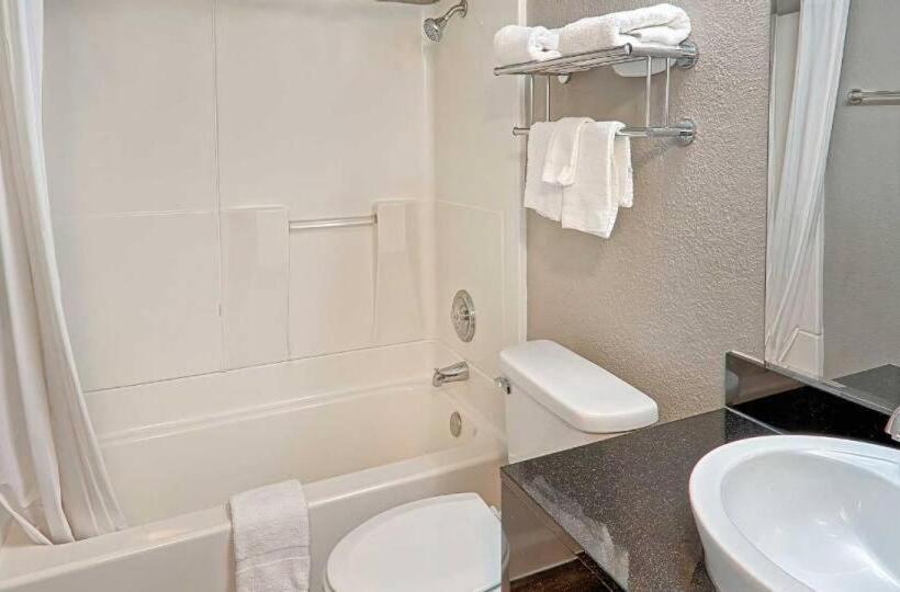 Motel 6 Lancaster, Ca