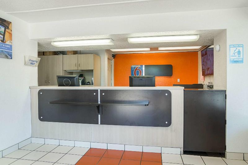 Motel 6little Rock, Ar  West