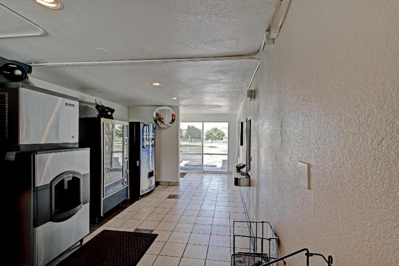 מוטל Econo Lodge Midvale