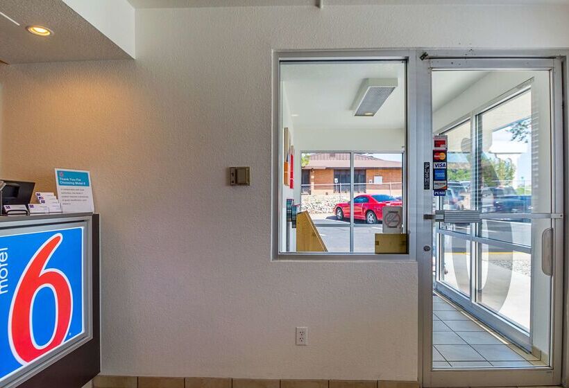 Motel 6pueblo, Co  I25