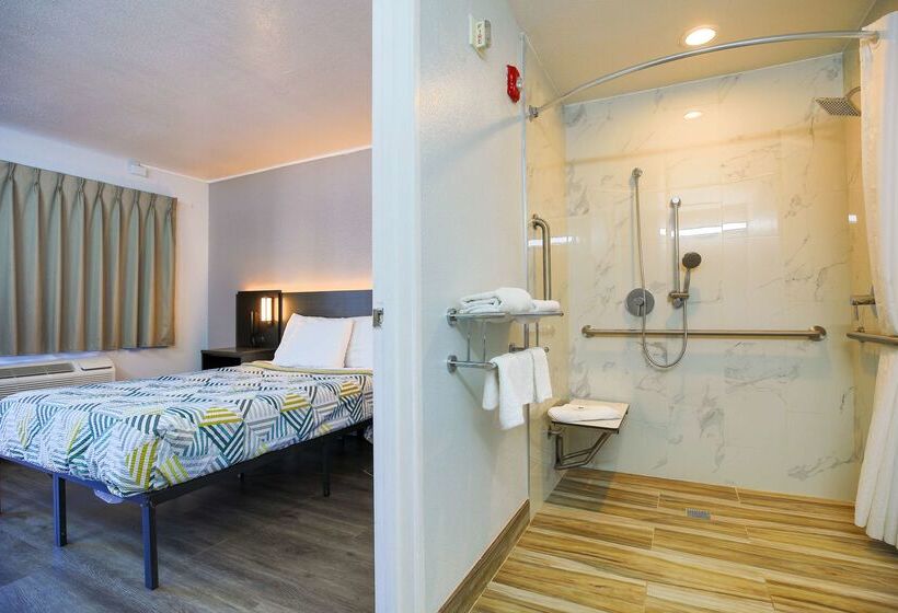 Motel 6sacramento, Ca  Central