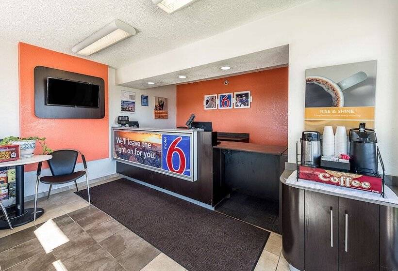 Motel 6sparks, Nv  Airport  Sparks