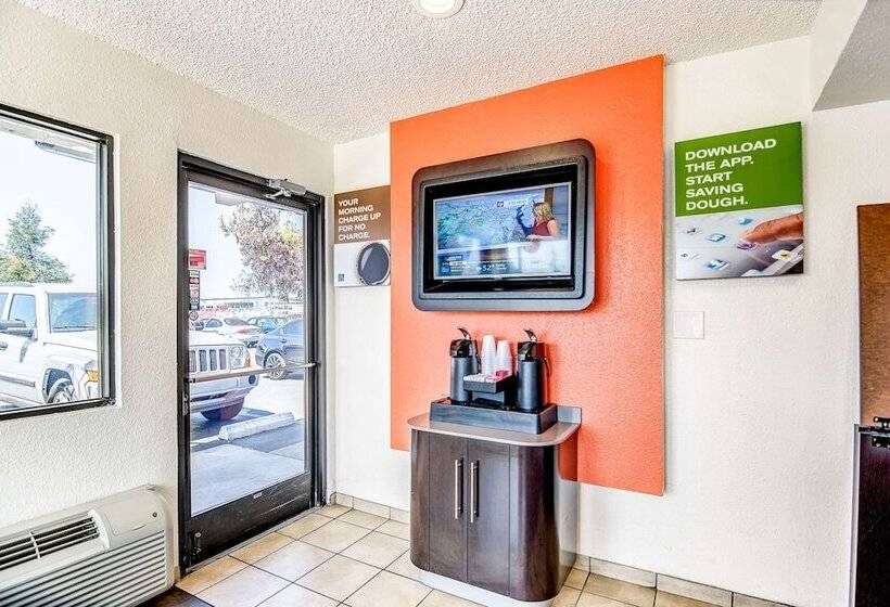 Motel 6stockton, Ca  Charter Way West