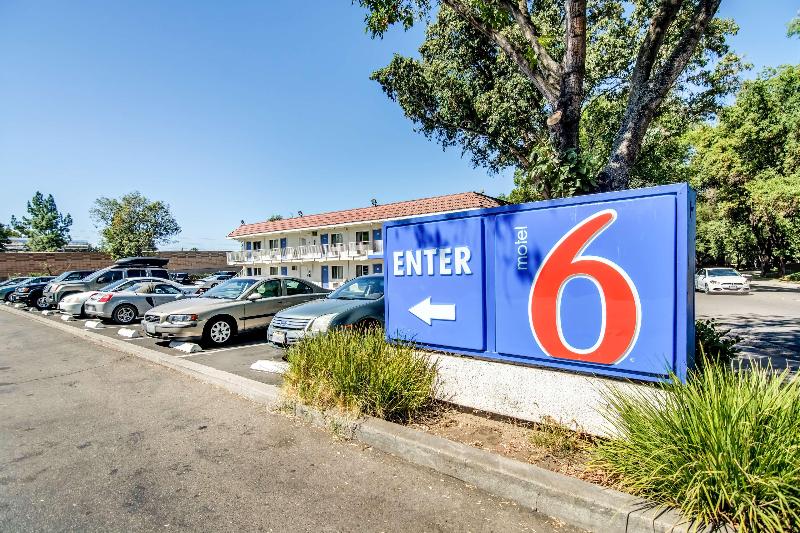 Motel 6stockton, Ca  North